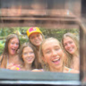 Meet your Posher, Emerson